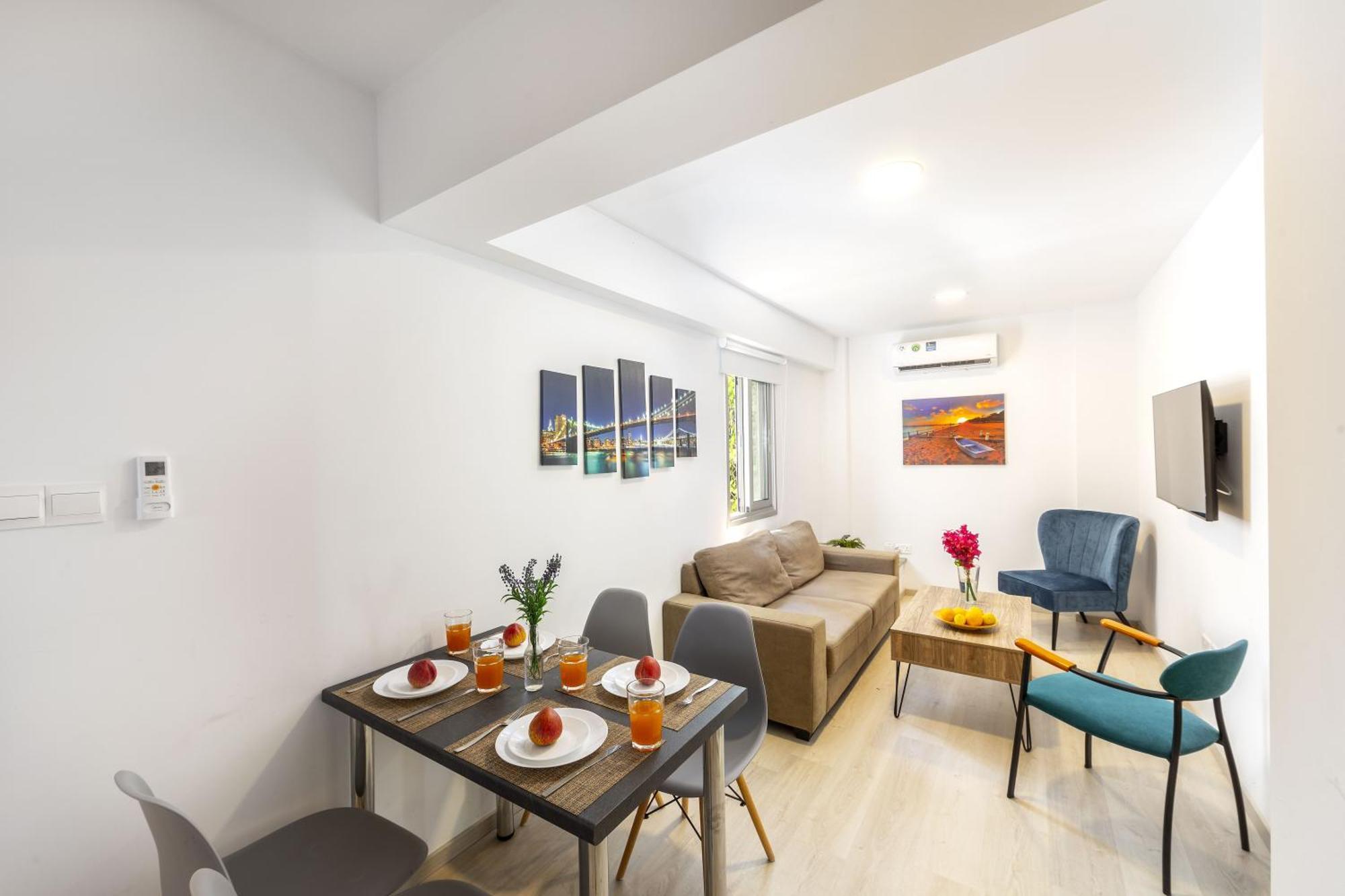 C-Premium Apts 100M From Beach And City Centre Larnaca Exterior foto