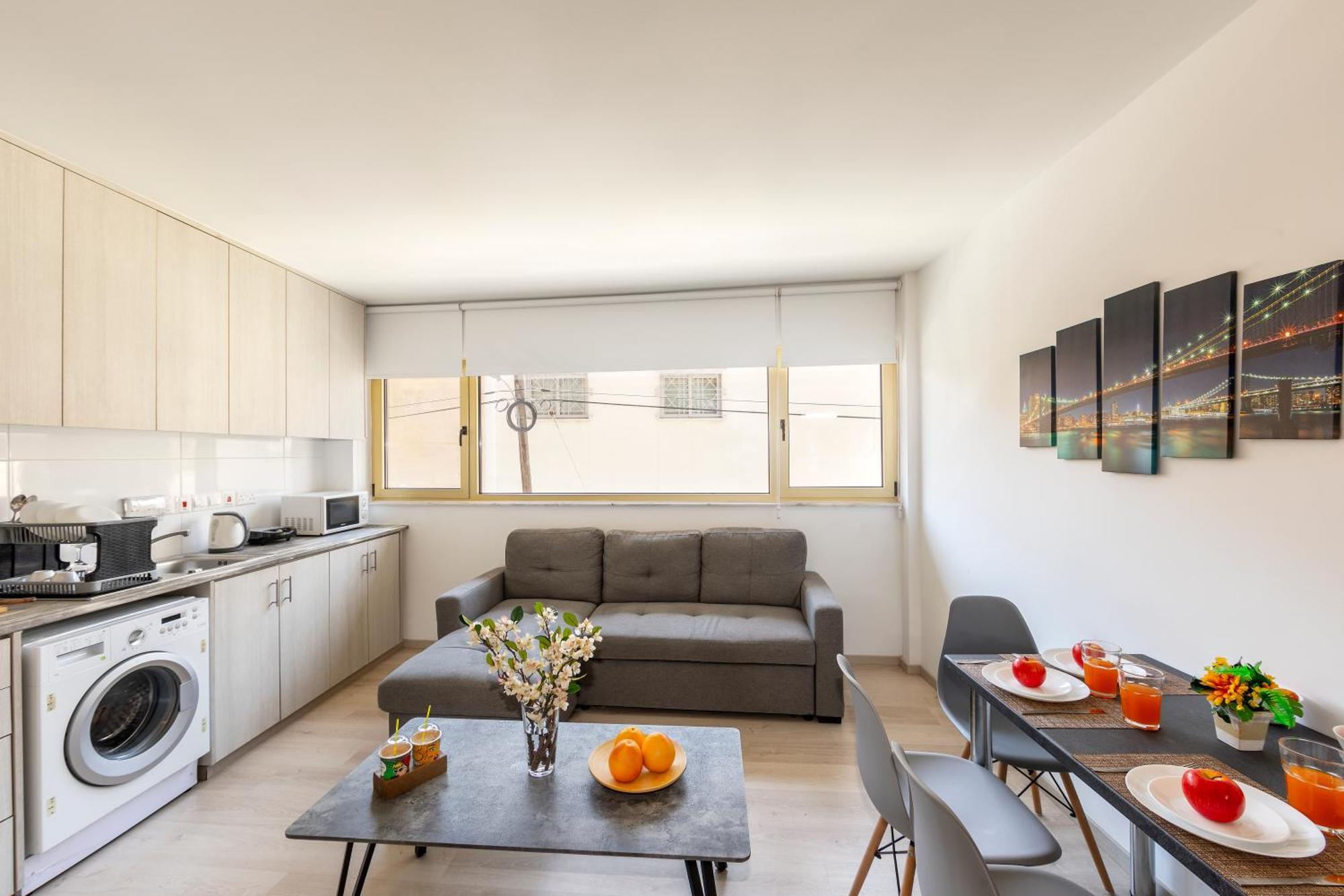 C-Premium Apts 100M From Beach And City Centre Larnaca Exterior foto
