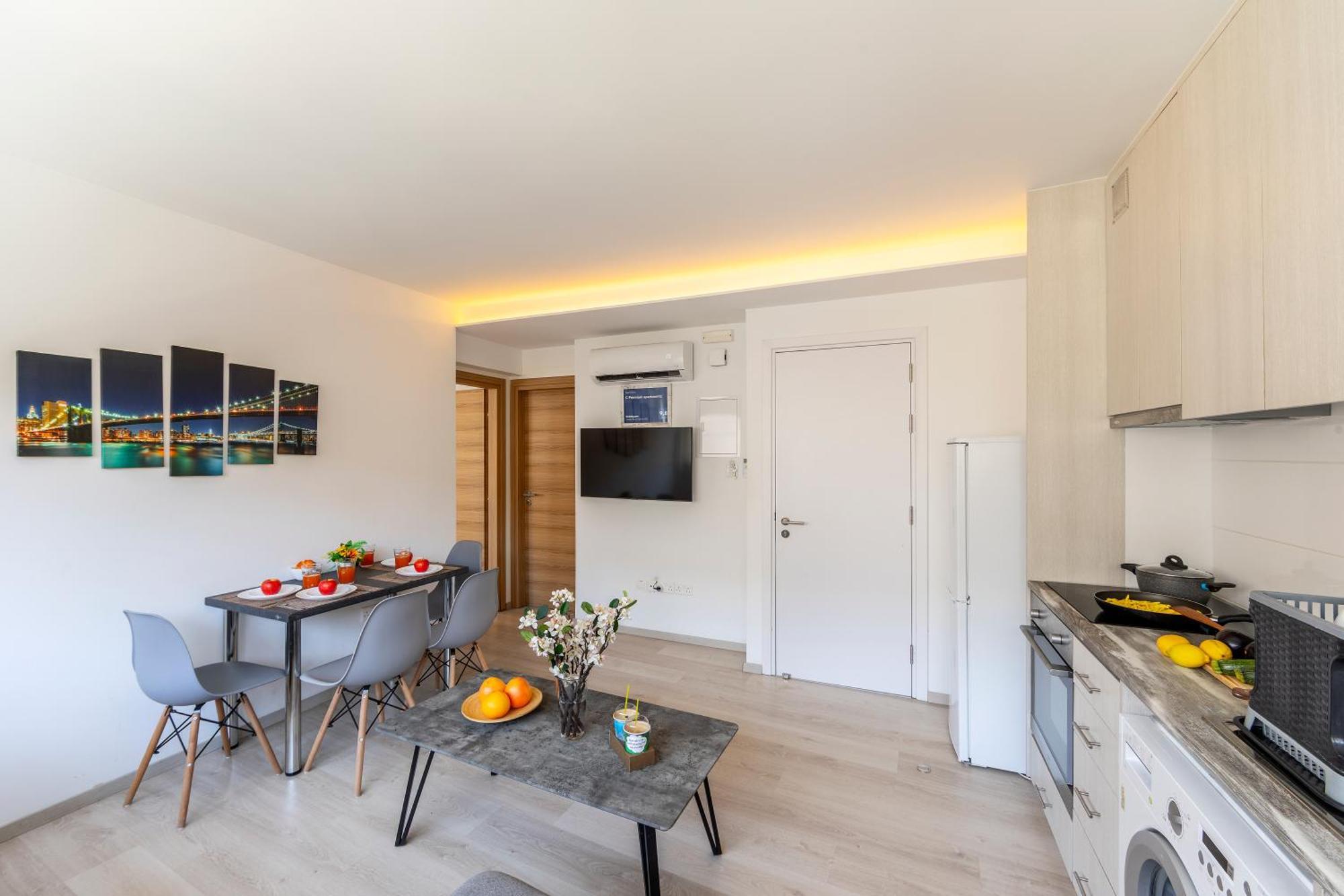 C-Premium Apts 100M From Beach And City Centre Larnaca Exterior foto
