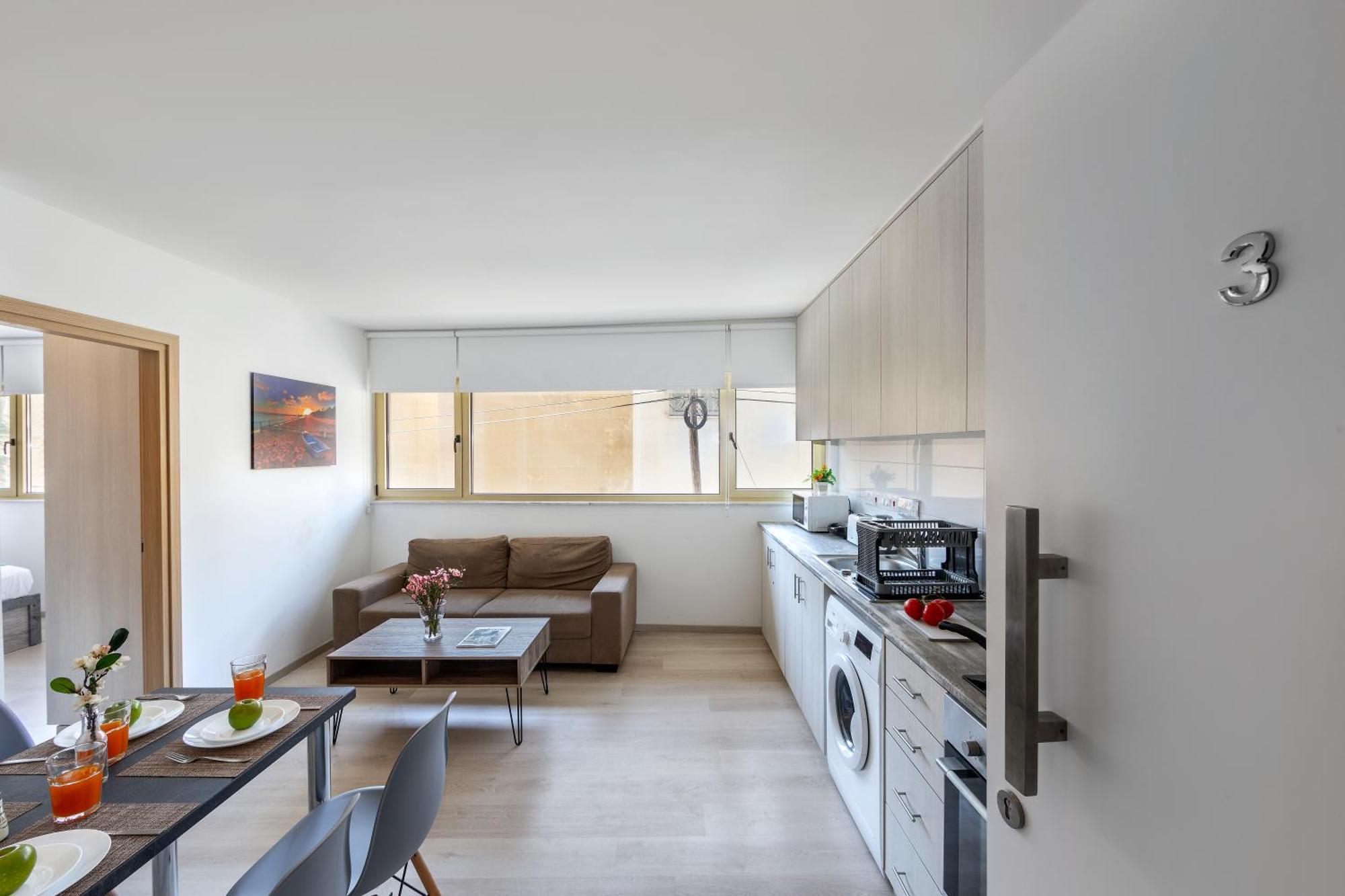 C-Premium Apts 100M From Beach And City Centre Larnaca Exterior foto